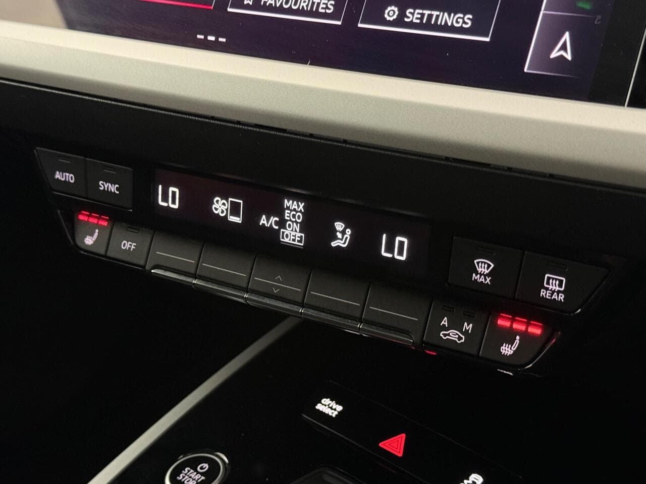 Audi Q4 e-tron thumbnail Misc Controls