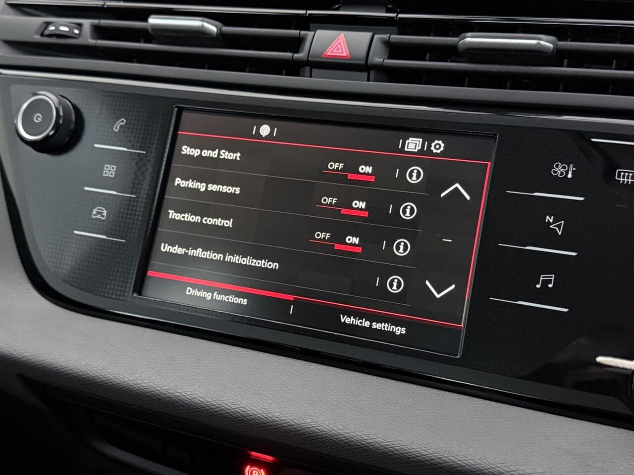 Citroen Grand C4 SpaceTourer thumbnail Infotainment System