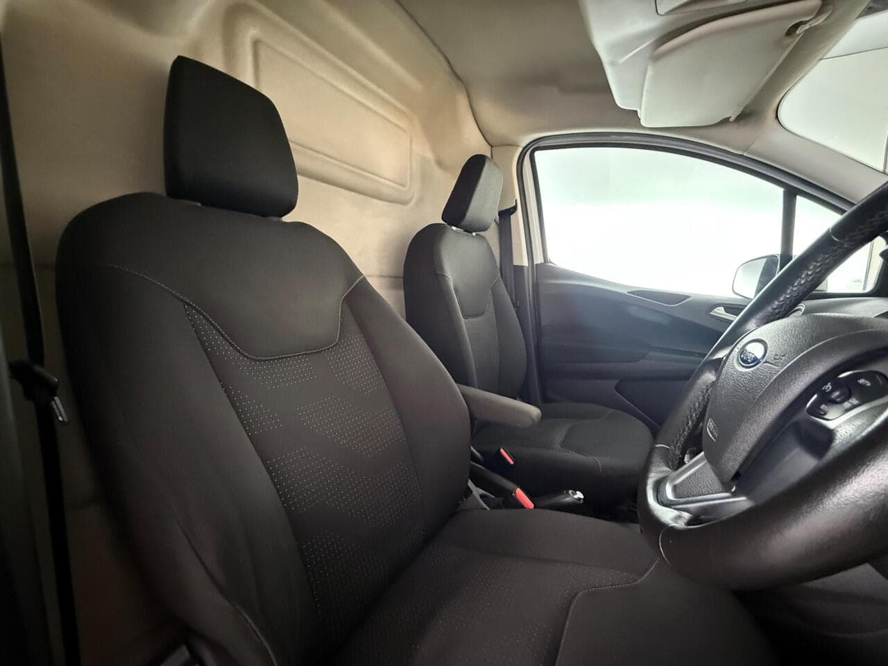 Ford Transit Courier thumbnail Seat Driver