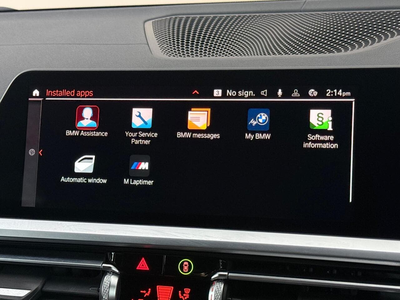 BMW 3 Series thumbnail Infotainment System