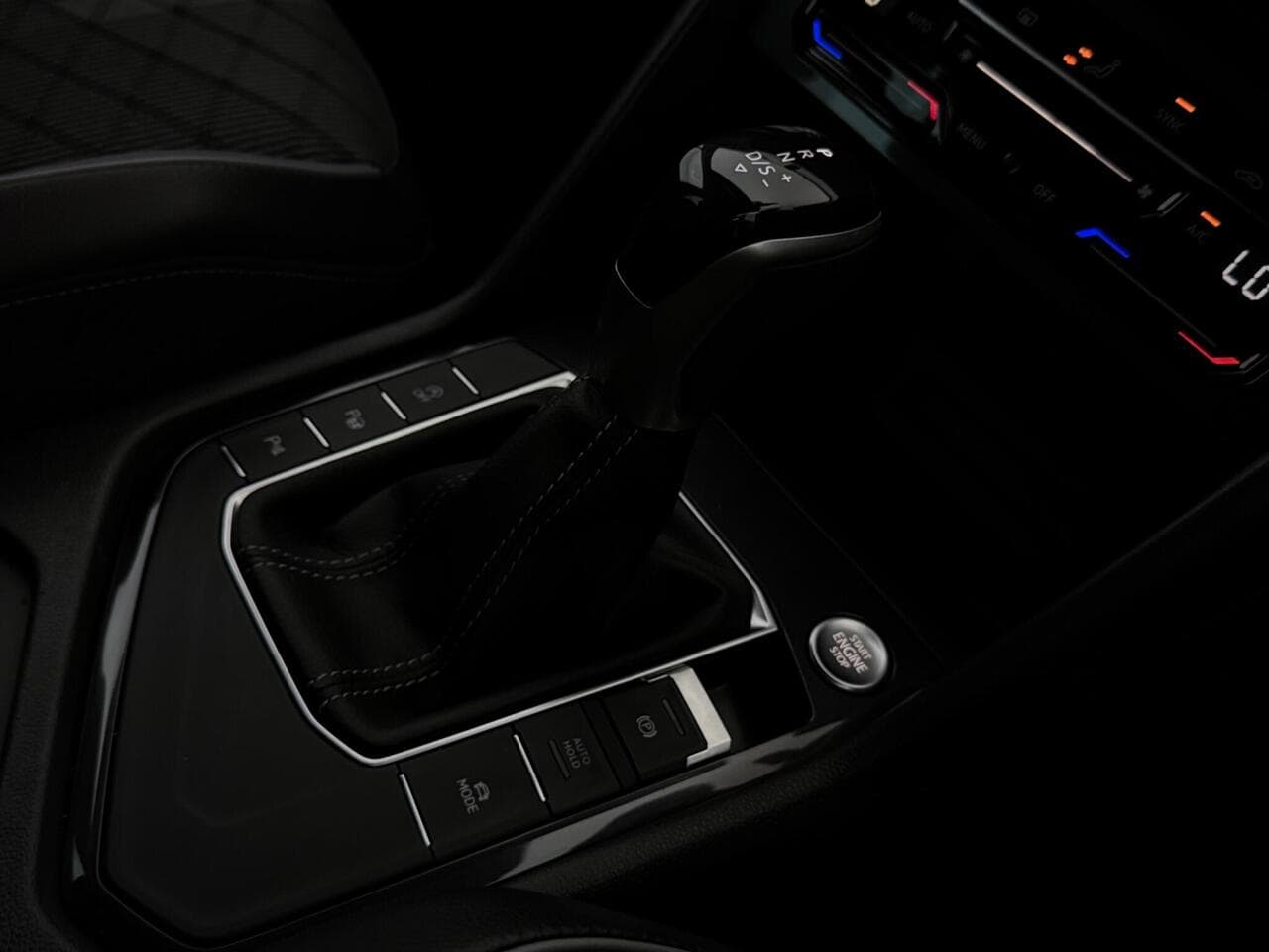 Volkswagen Tiguan thumbnail Inconclusive