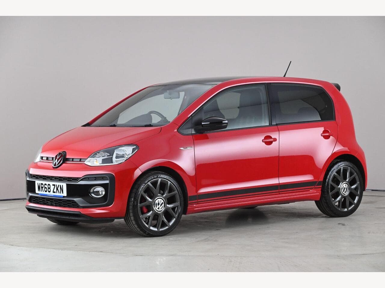 Volkswagen up! thumbnail Front Left