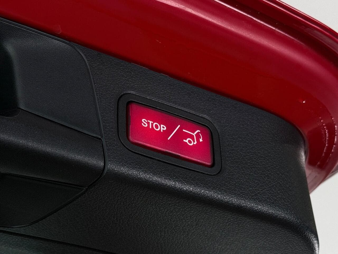 Mercedes-Benz B Class thumbnail Misc Controls