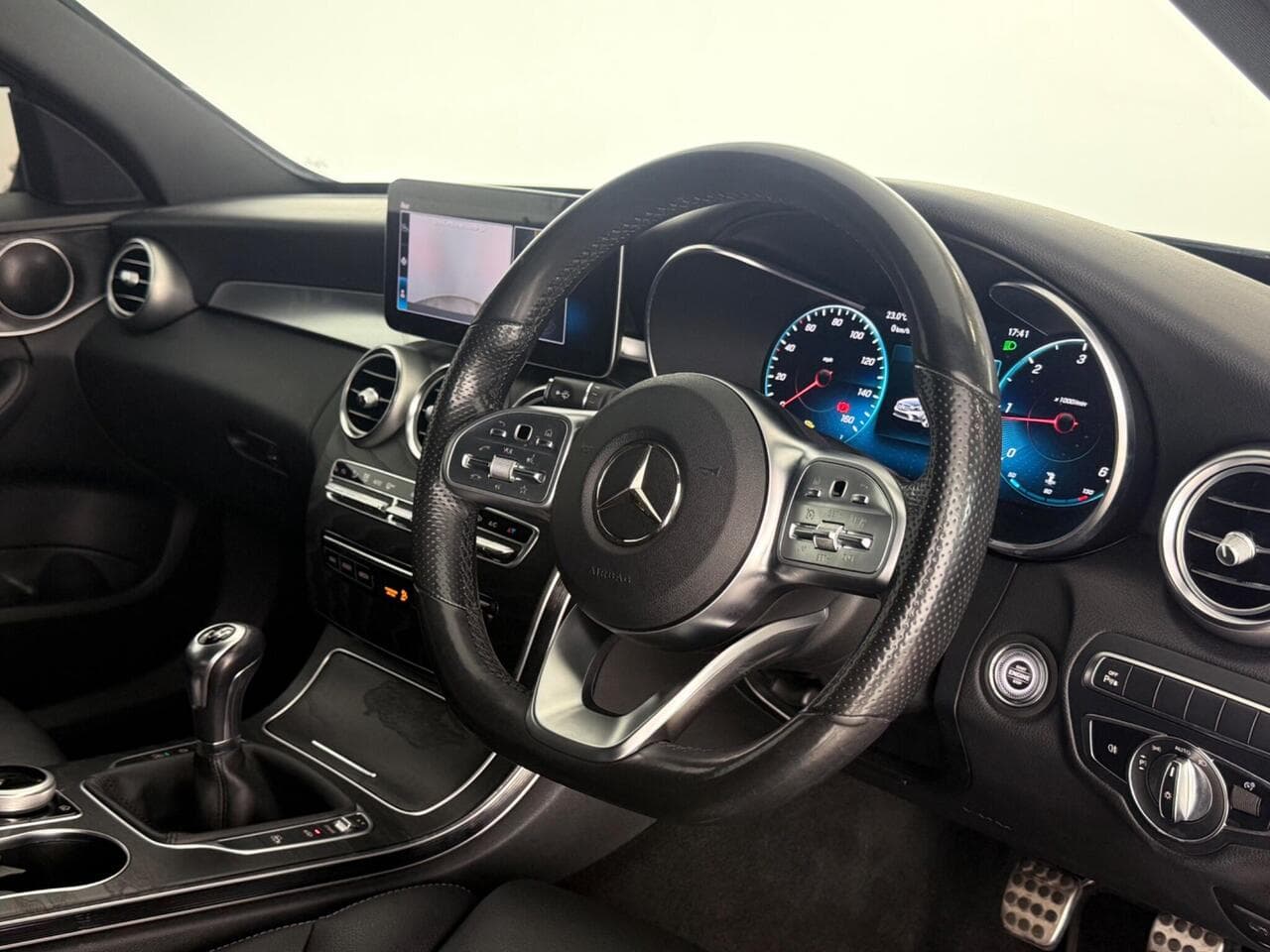 Mercedes-Benz C Class thumbnail Steering Wheel