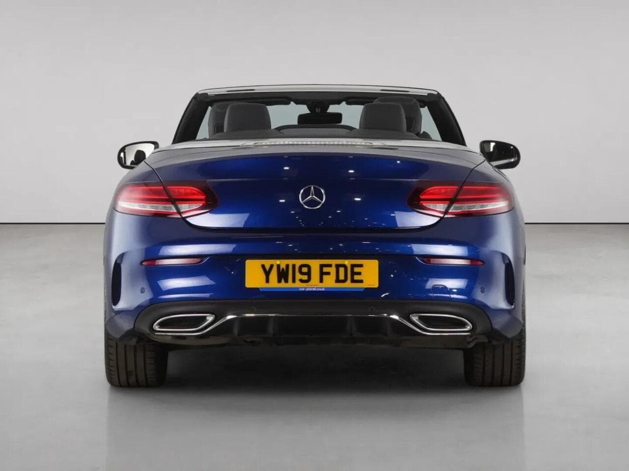 Mercedes-Benz C Class thumbnail Rear