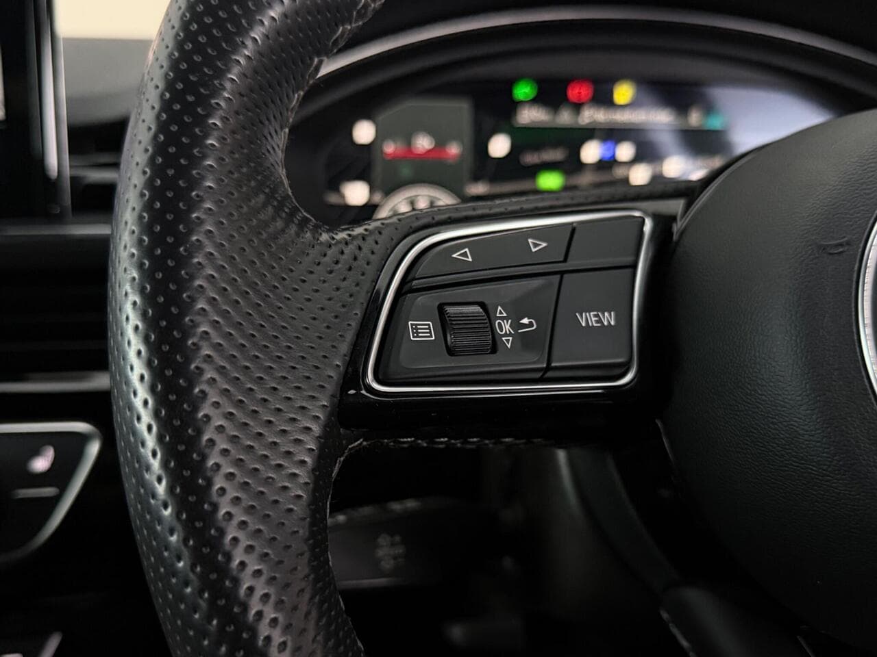Audi A5 thumbnail Misc Controls