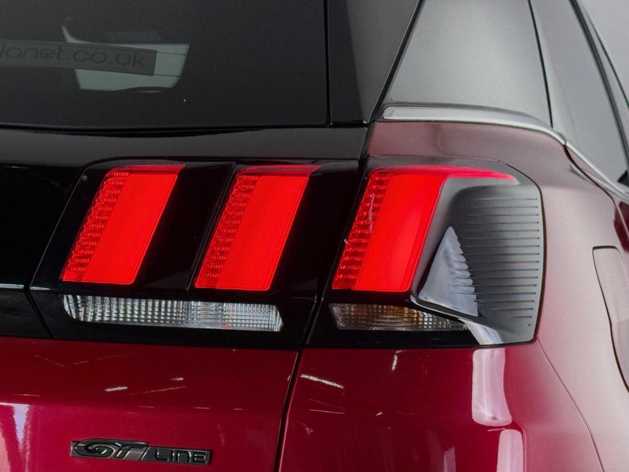 Peugeot 3008 thumbnail Lights Rear