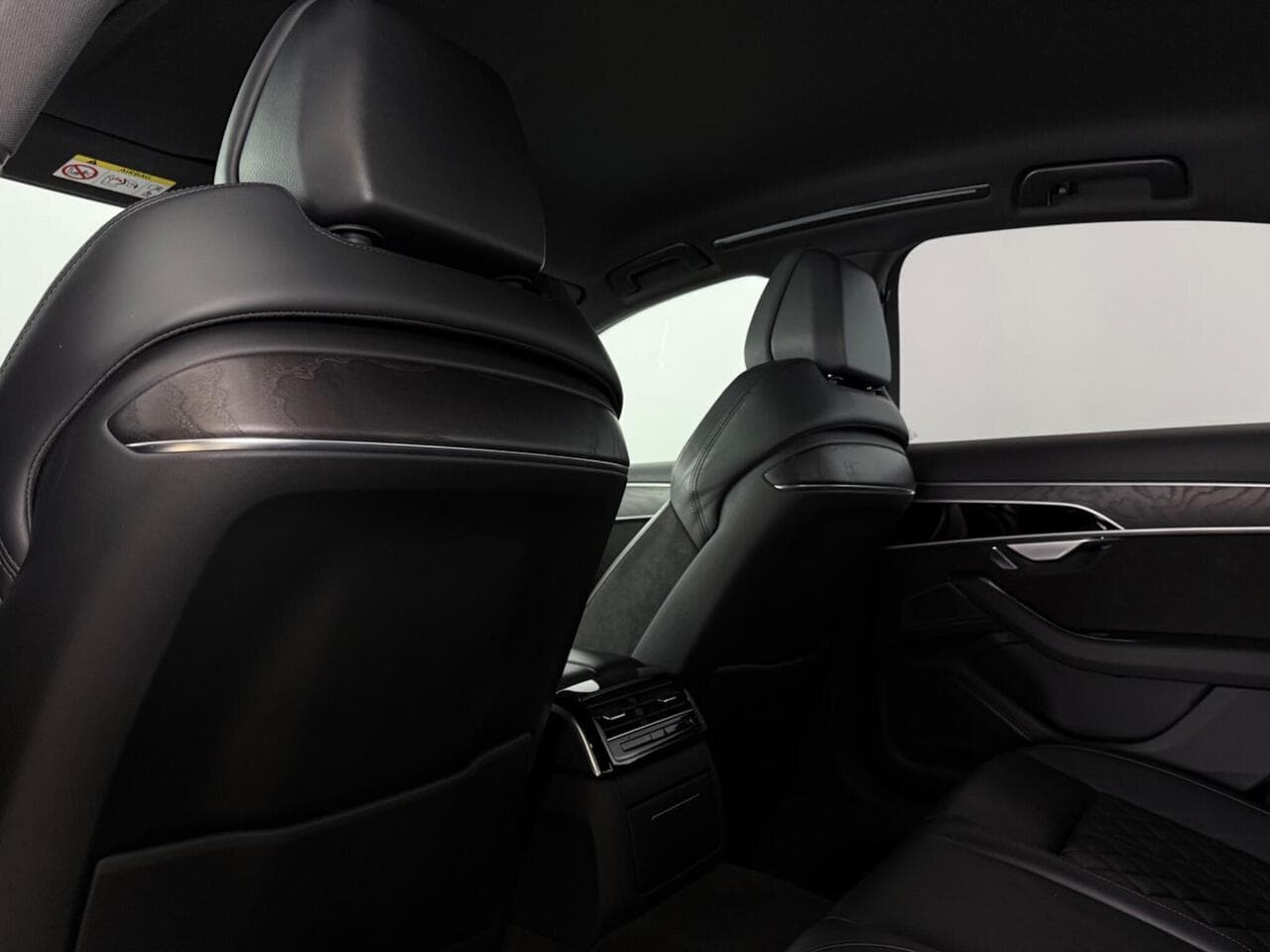 Audi A8 thumbnail Inconclusive
