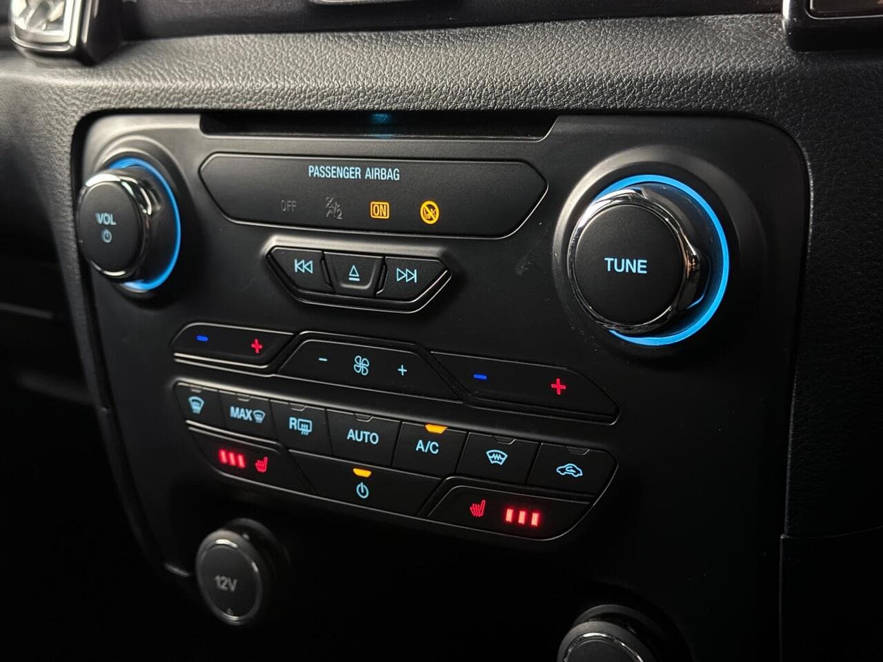 Ford Ranger thumbnail Misc Controls