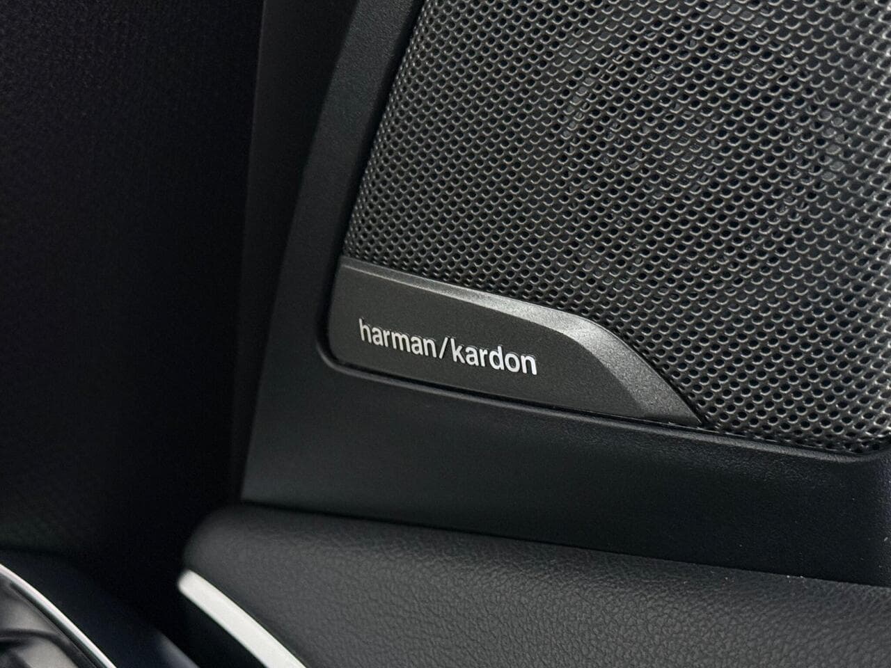 BMW X3 thumbnail Misc Controls