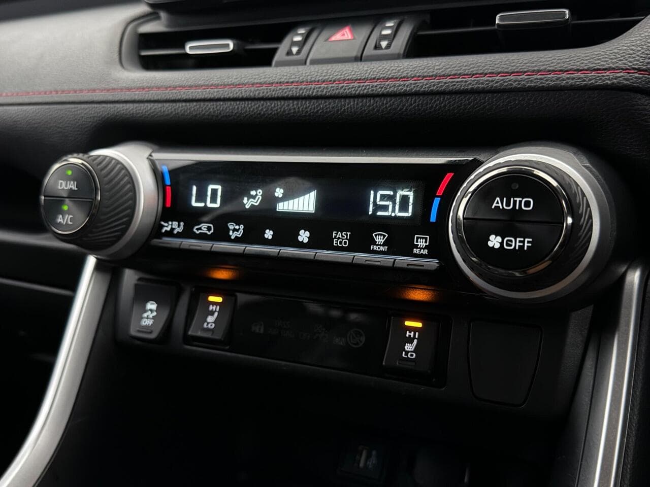 Toyota RAV4 thumbnail Misc Controls
