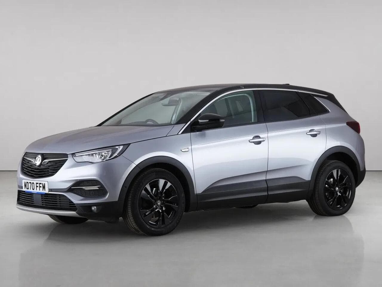 Vauxhall Grandland X thumbnail Front Left