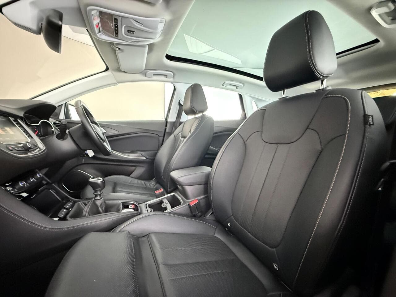 Vauxhall Grandland X thumbnail Seat Front Passenger
