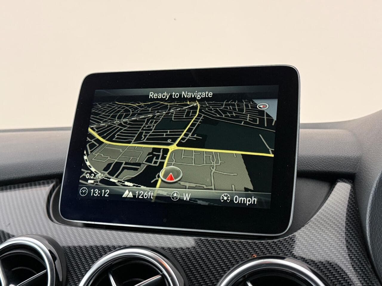 Mercedes-Benz B Class thumbnail Infotainment System