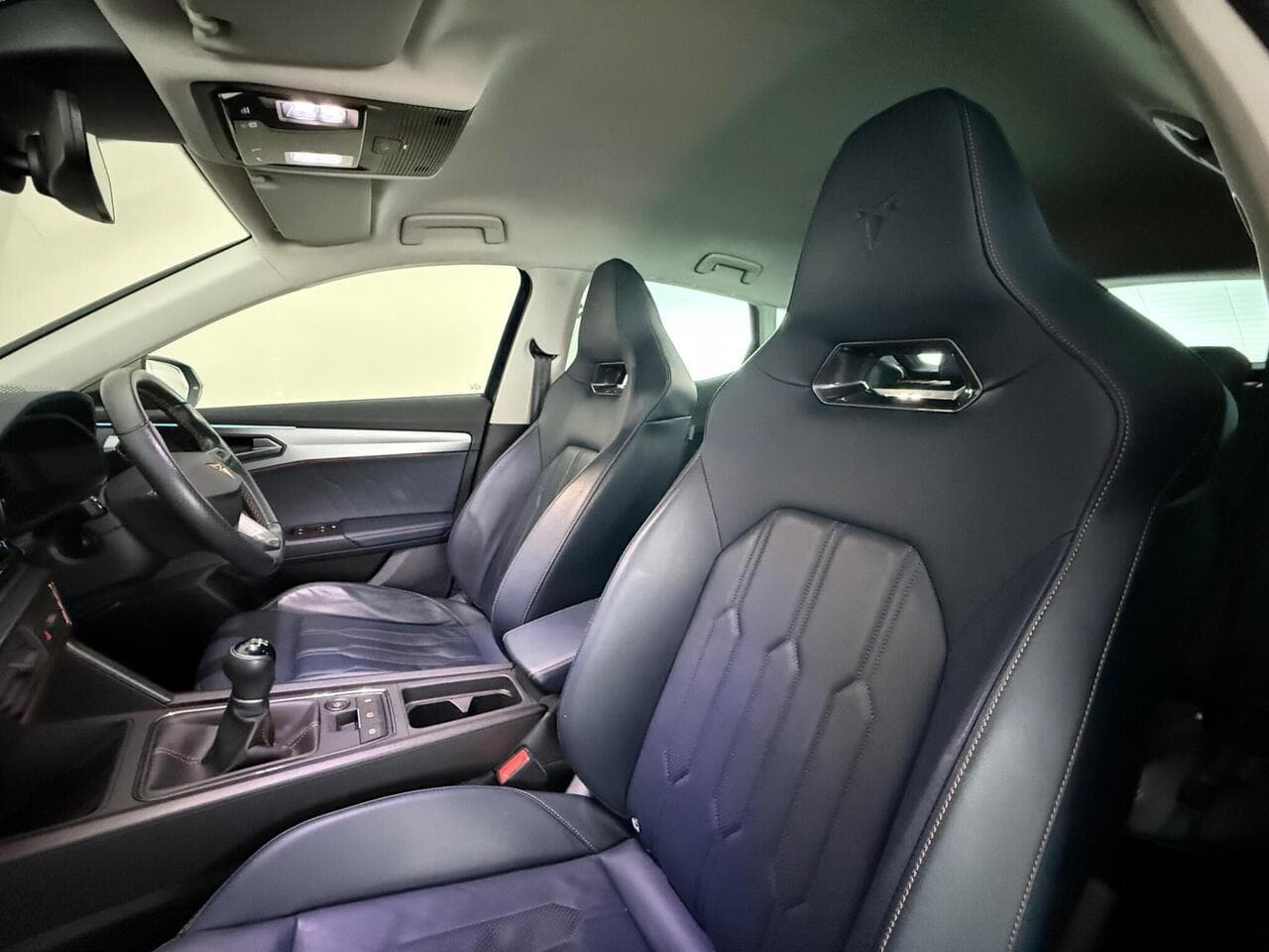 CUPRA Formentor thumbnail Seat Front Passenger