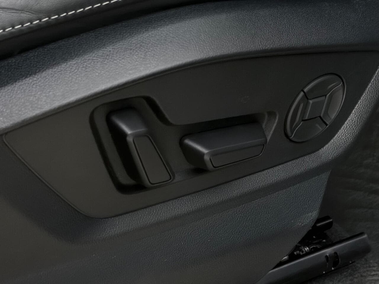 Audi Q8 thumbnail Inconclusive