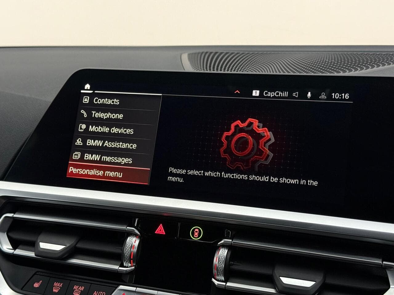 BMW 3 Series thumbnail Infotainment System