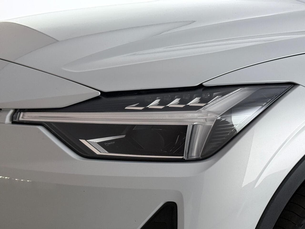 Polestar Polestar 2 thumbnail Lights Front