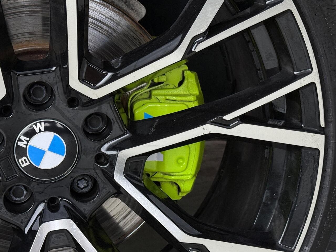 BMW X6 thumbnail Wheel