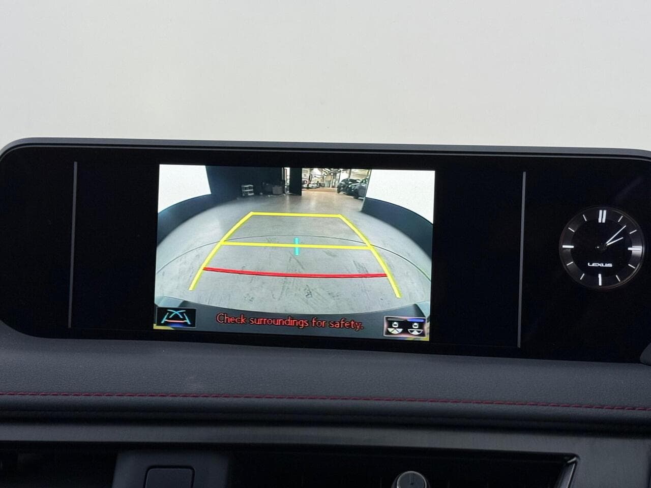 Lexus UX thumbnail Infotainment System