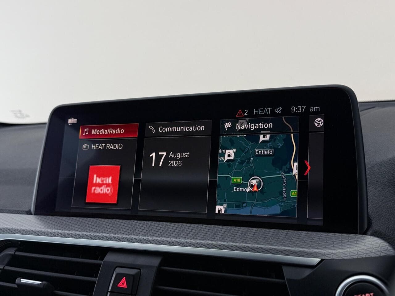 BMW X3 thumbnail Infotainment System