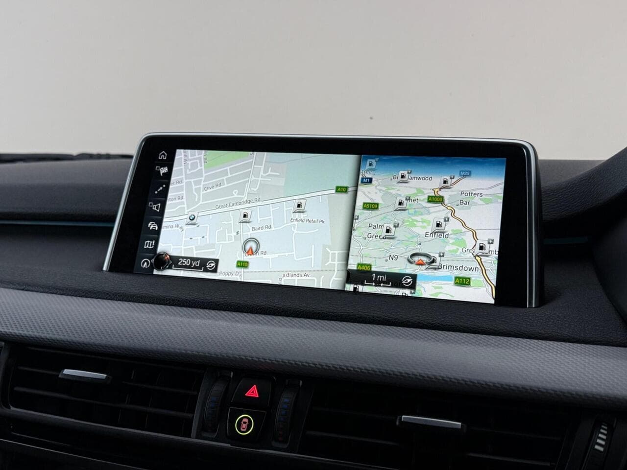 BMW X5 thumbnail Infotainment System