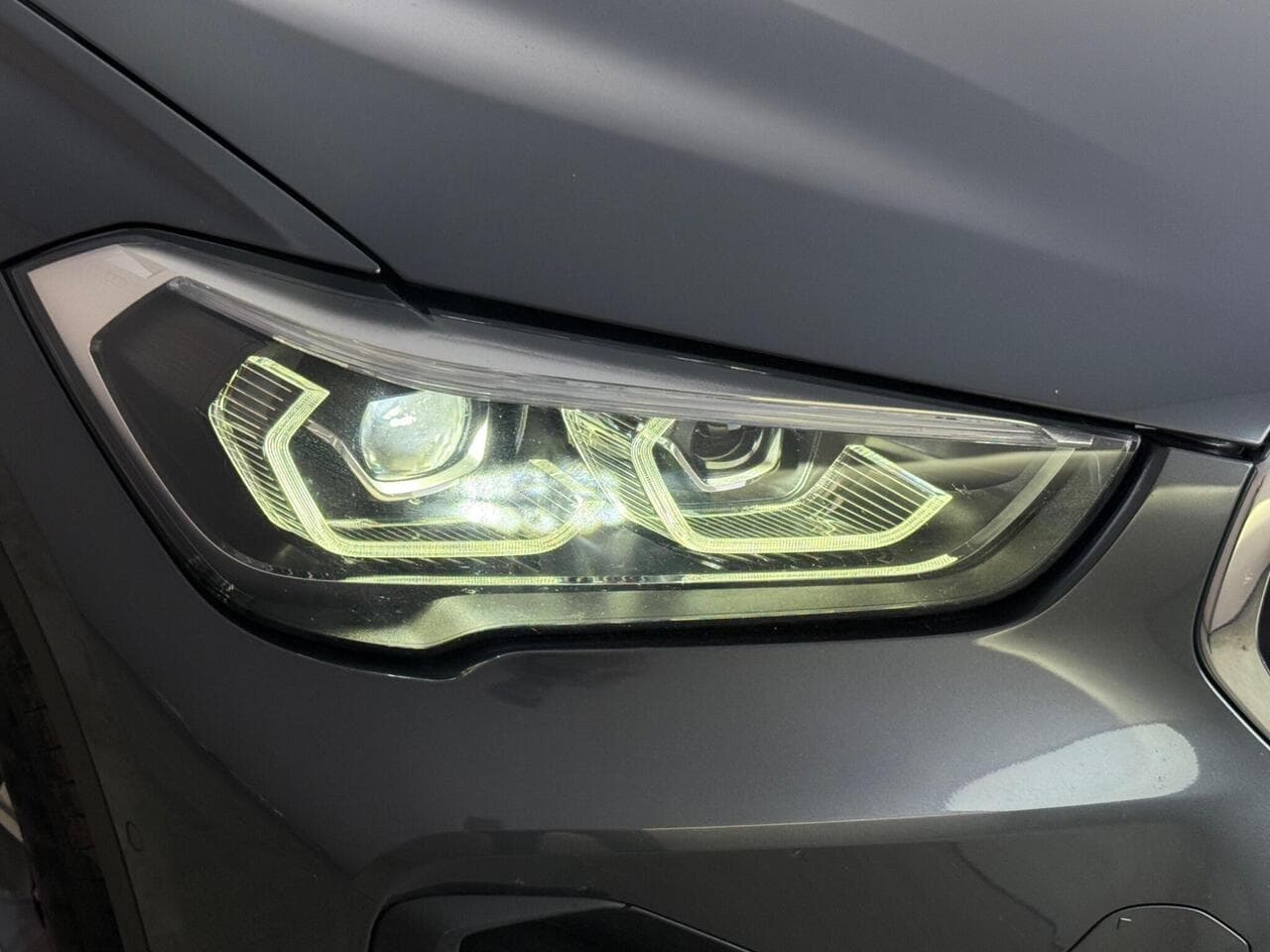 BMW X1 thumbnail Lights Front