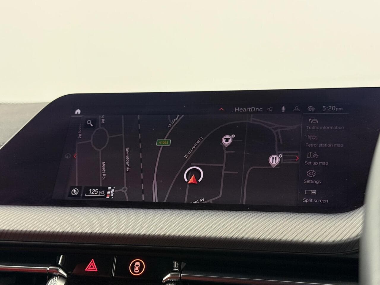 BMW 1 Series thumbnail Infotainment System
