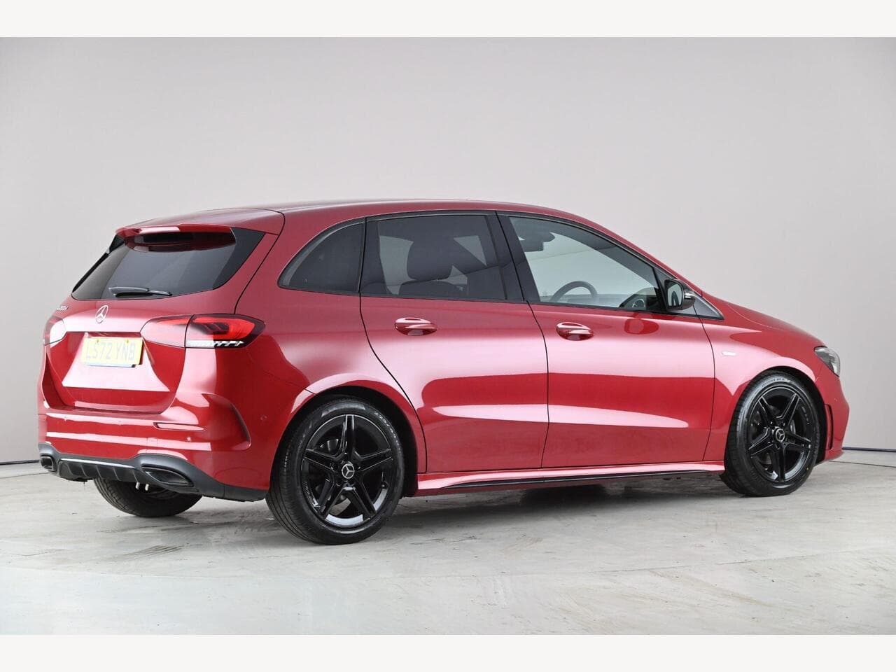 Mercedes-Benz B Class thumbnail Rear Right