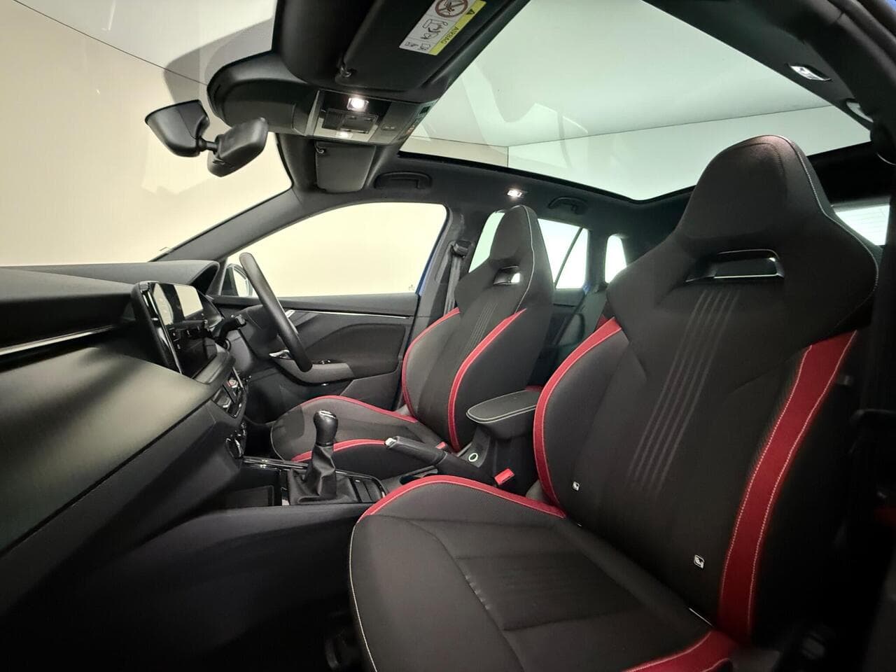 Skoda Kamiq thumbnail Seat Front Passenger