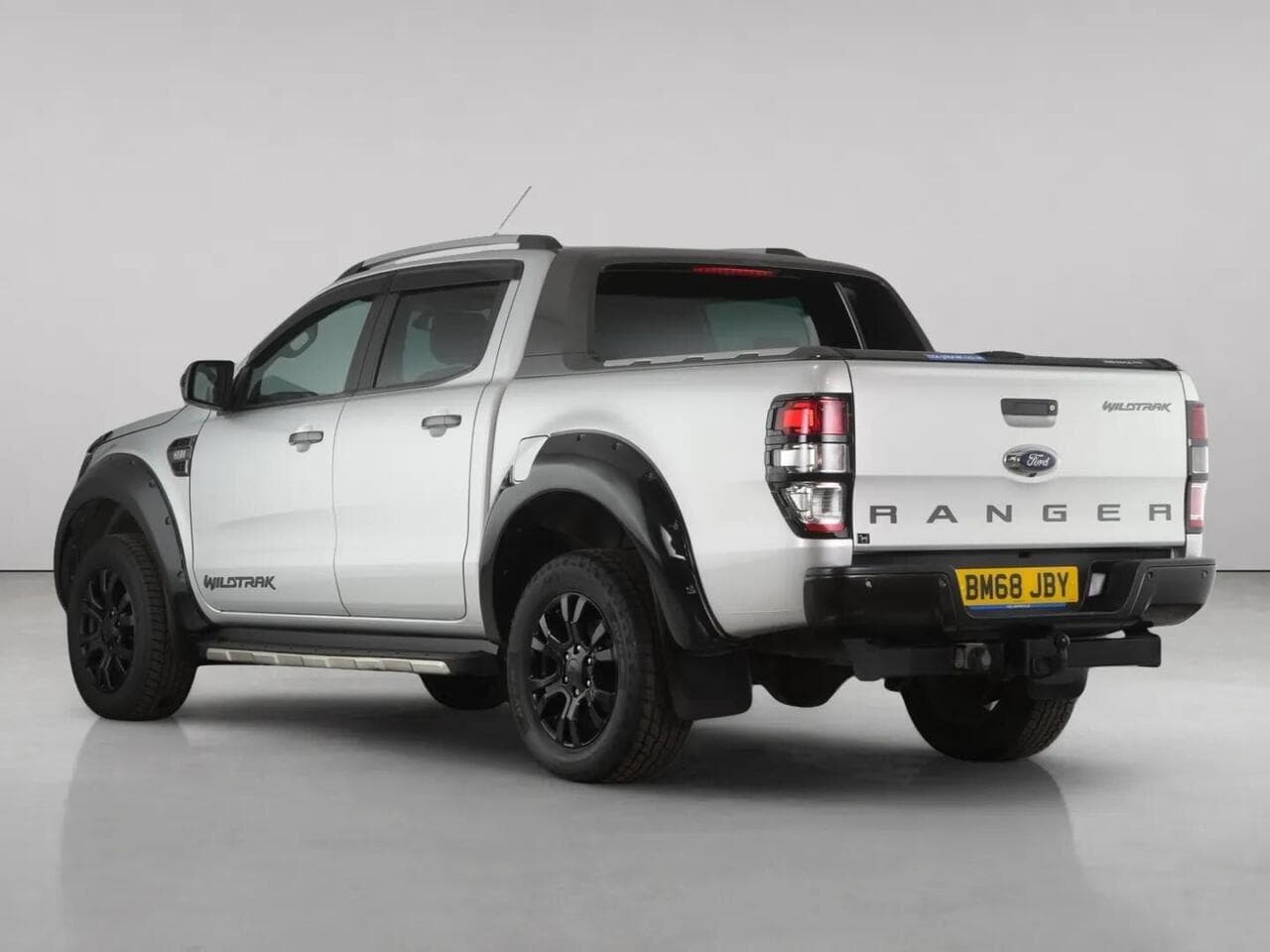 Ford Ranger thumbnail Rear Left