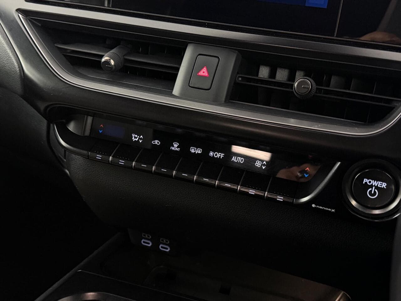 Lexus UX thumbnail Misc Controls