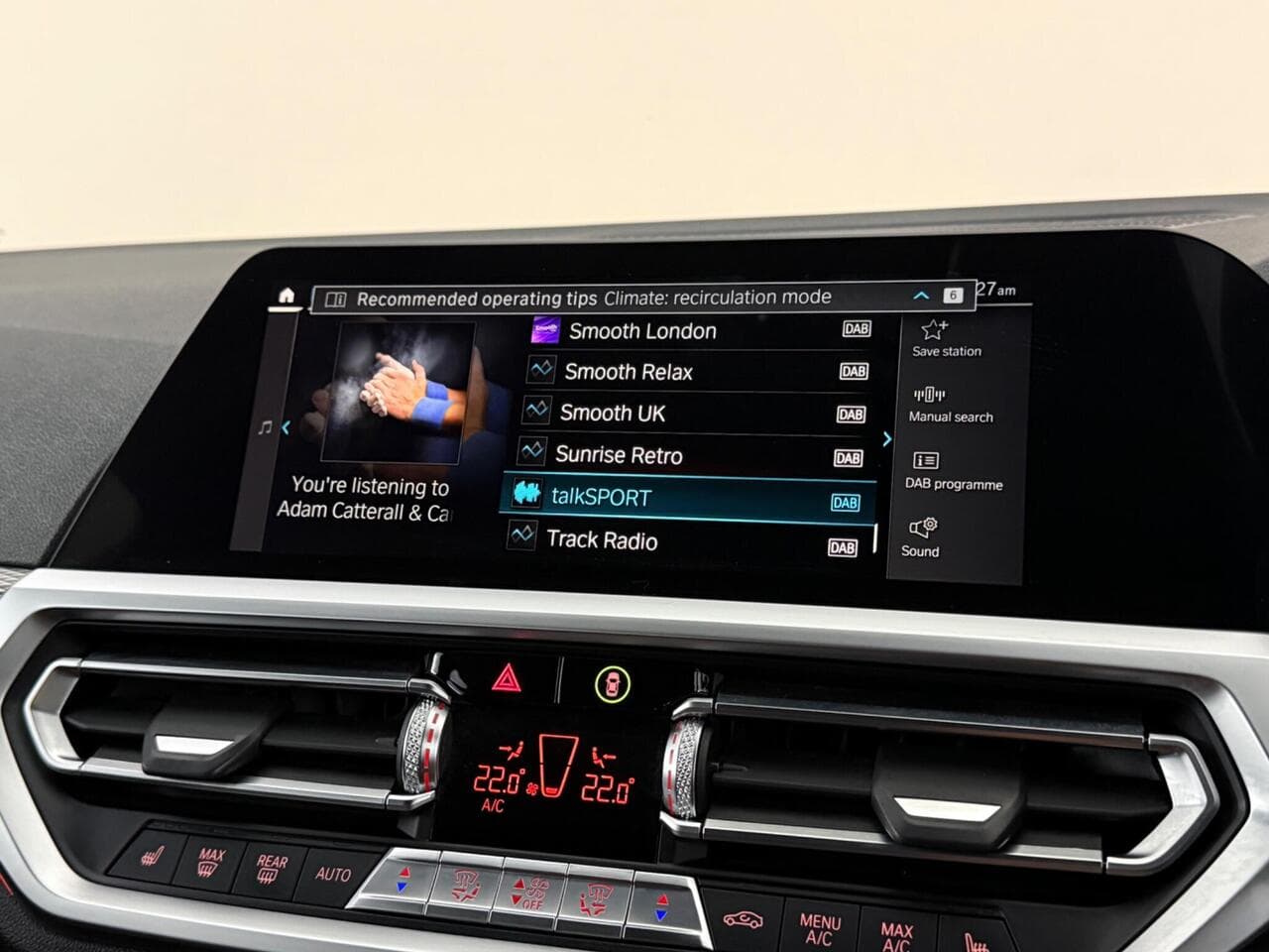 BMW 3 Series thumbnail Infotainment System