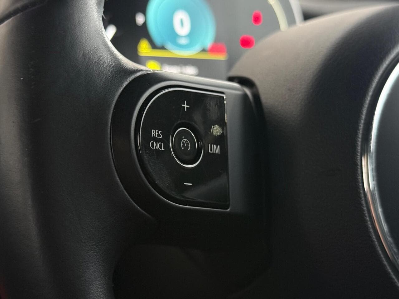 MINI Hatch thumbnail Misc Controls
