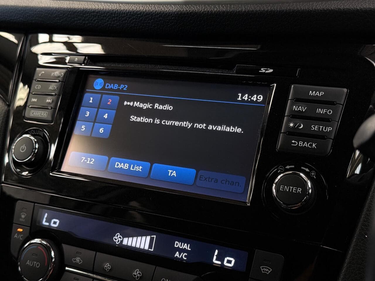 Nissan Qashqai thumbnail Infotainment System