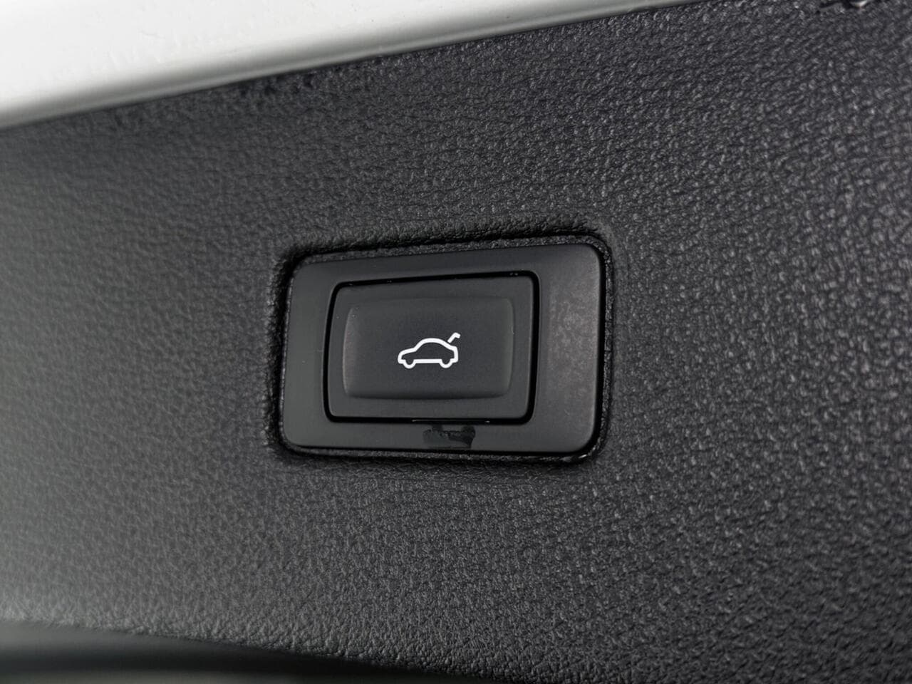 Audi Q7 thumbnail Misc Controls