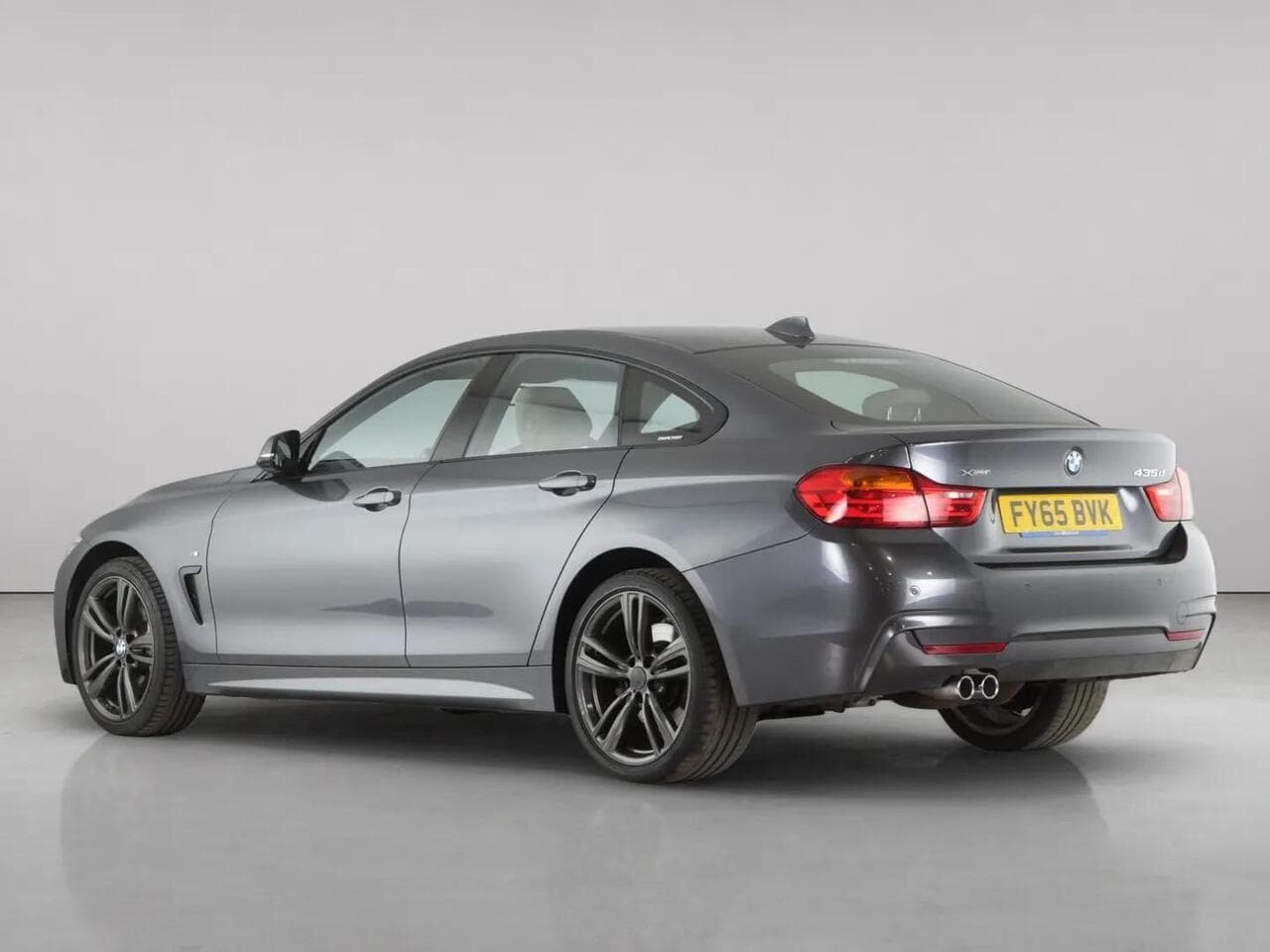 BMW 4 Series Gran Coupe thumbnail Rear Left