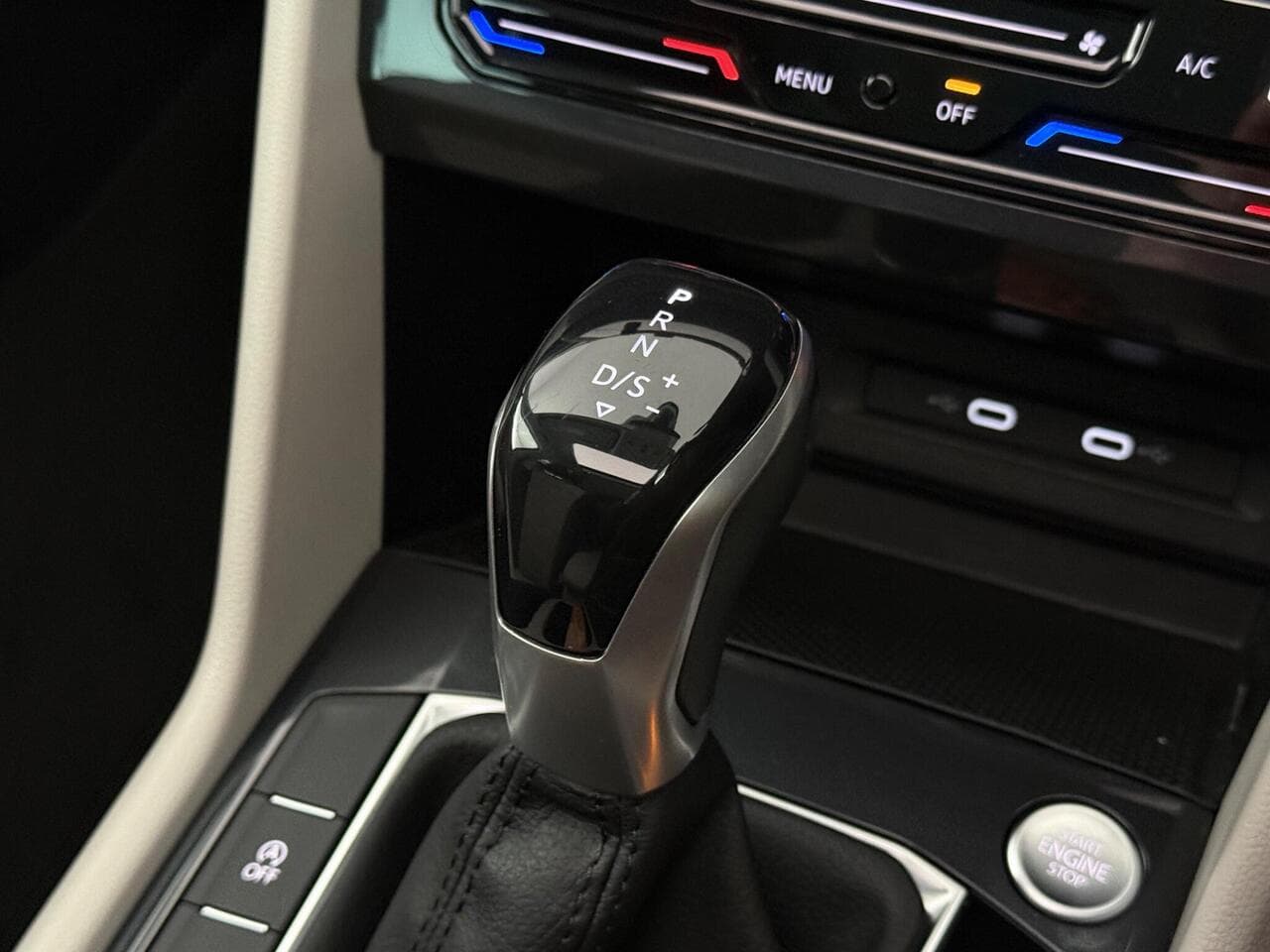 Volkswagen Tiguan thumbnail Inconclusive