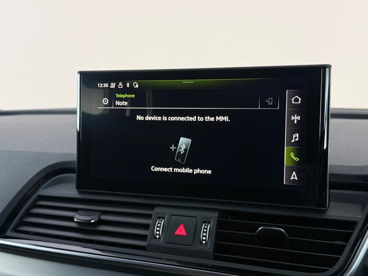 Audi Q5 thumbnail Infotainment System