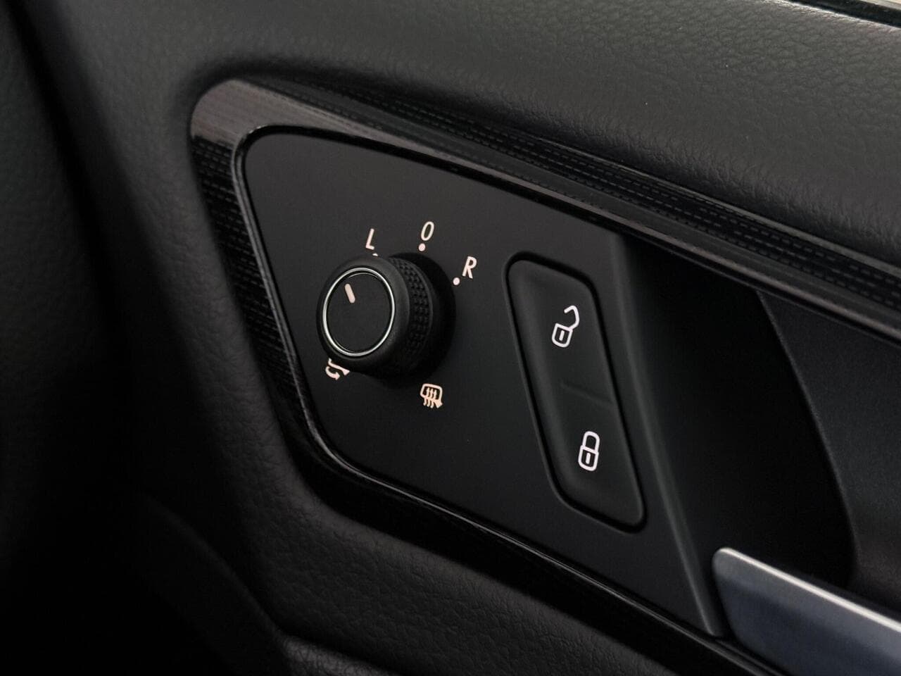 Volkswagen Golf thumbnail Misc Controls