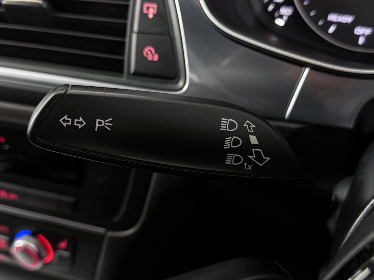 Audi A6 Avant thumbnail Misc Controls