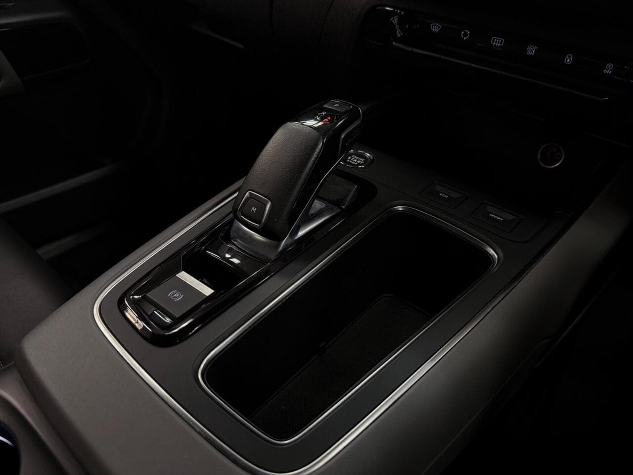Citroen C5 Aircross thumbnail Interior Front