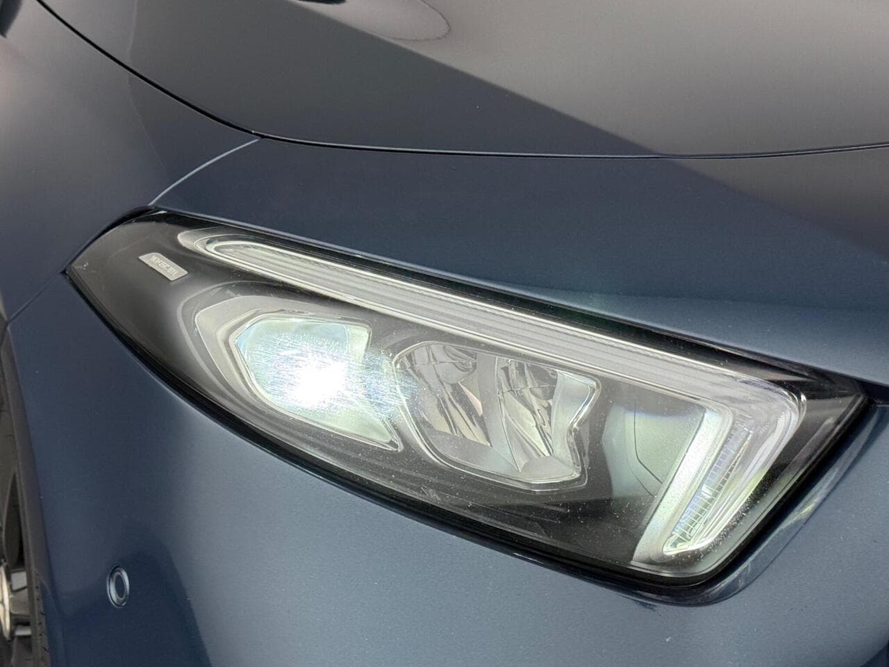 Mercedes-Benz A Class thumbnail Lights Front