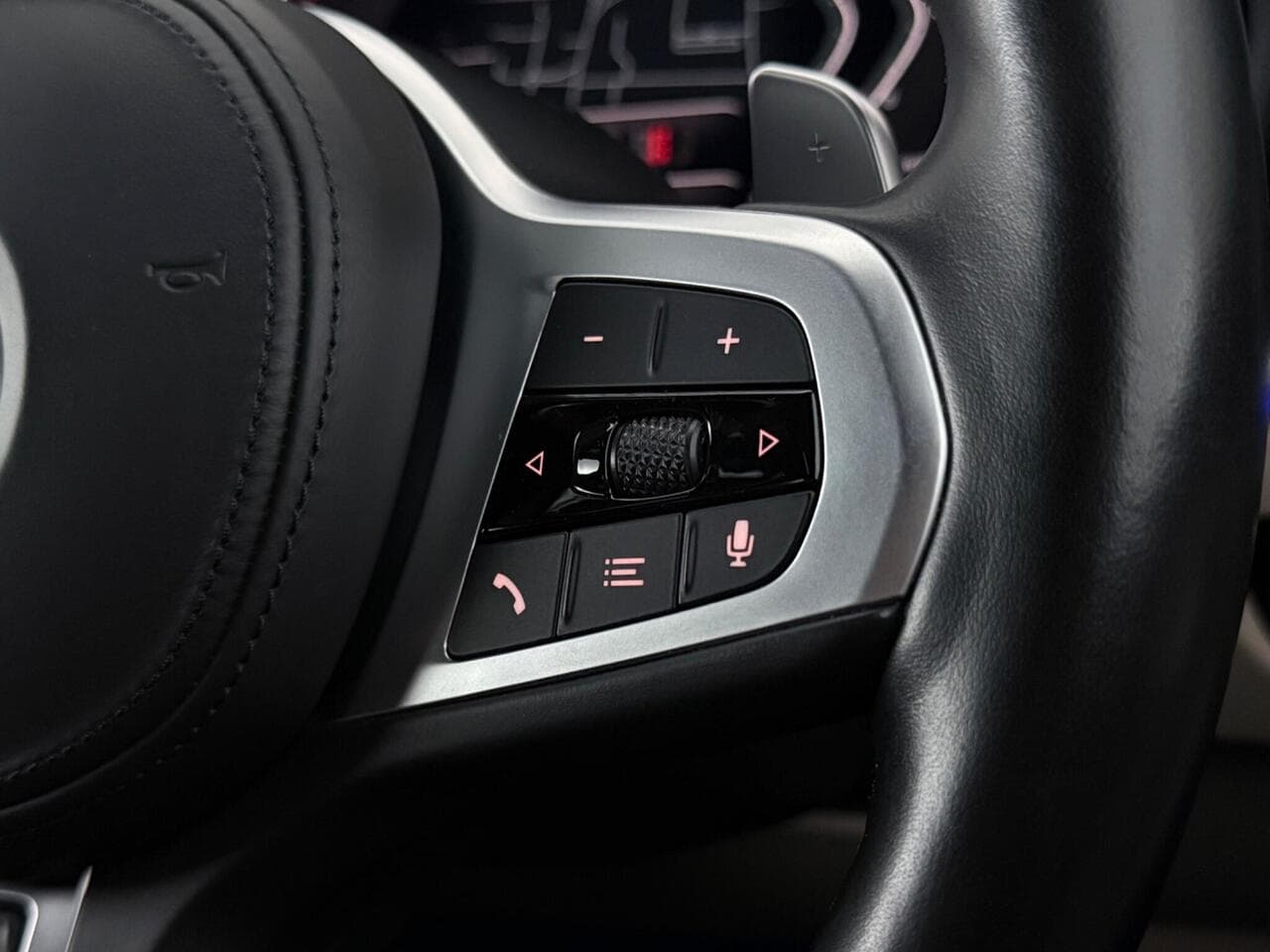 BMW 3 Series thumbnail Misc Controls