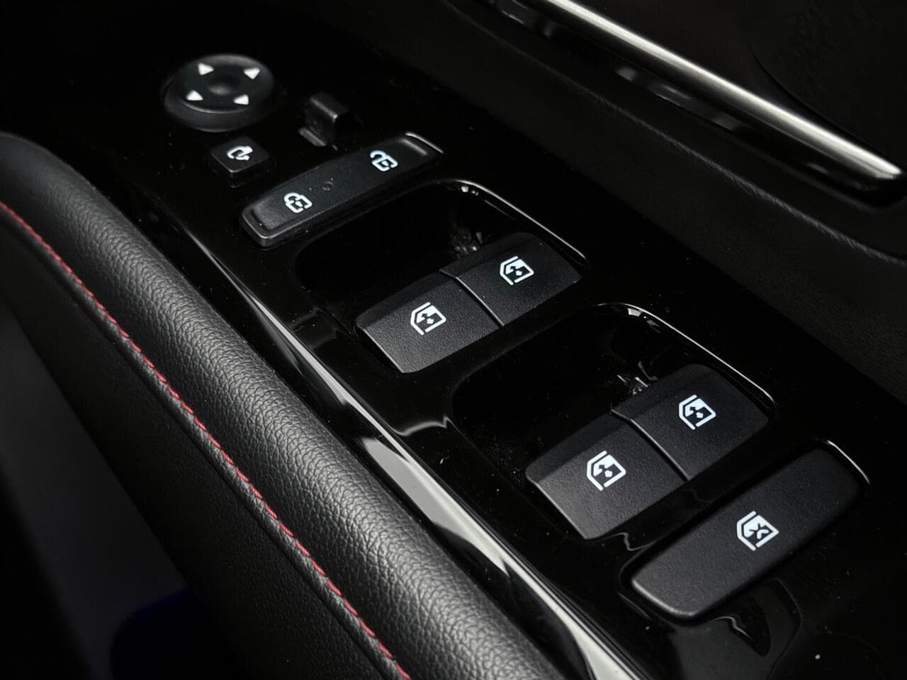 Hyundai TUCSON thumbnail Misc Controls