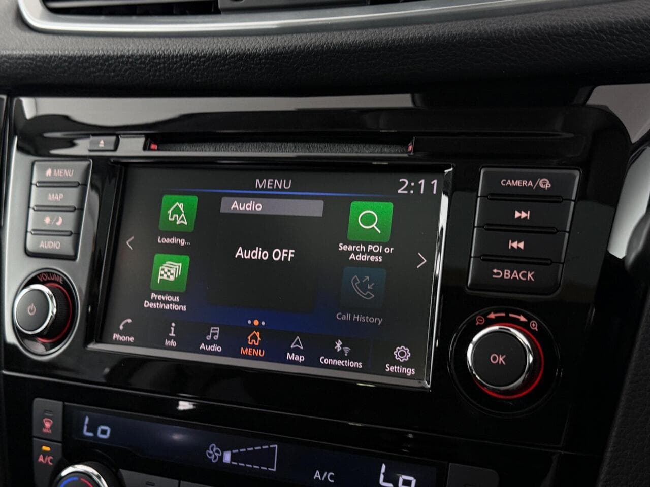 Nissan Qashqai thumbnail Infotainment System
