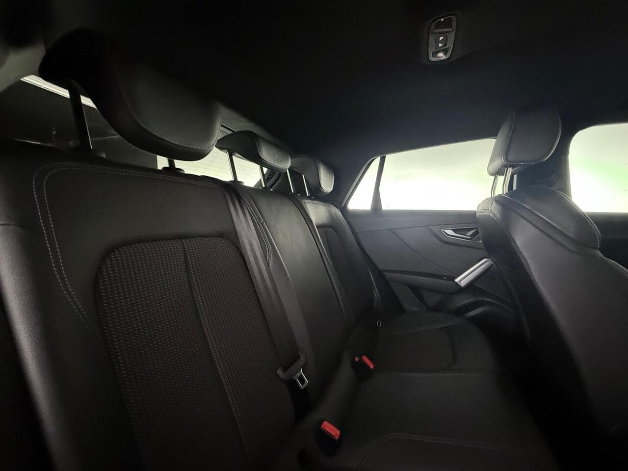 Audi Q2 thumbnail Seats Rear