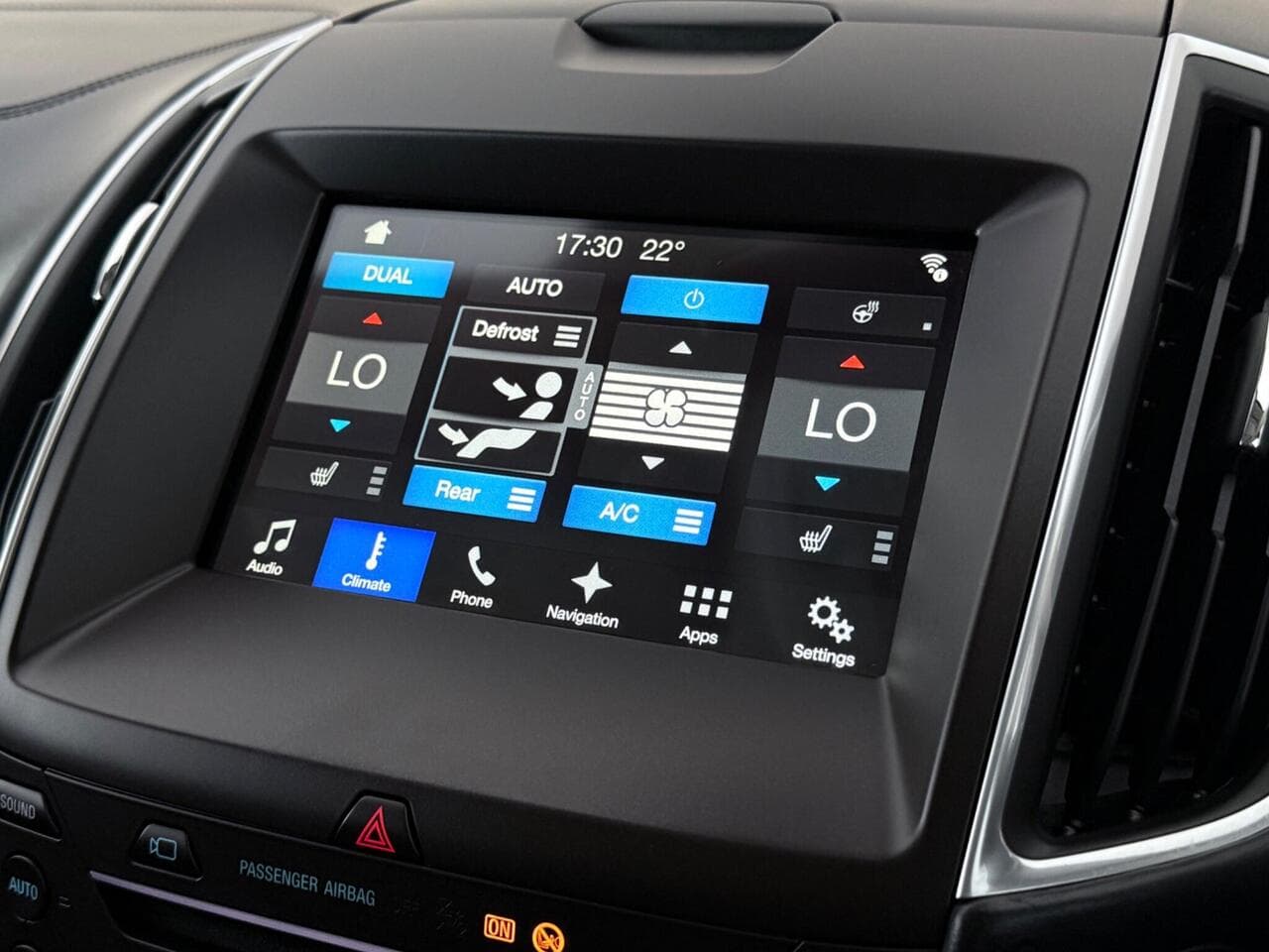 Ford S-Max thumbnail Infotainment System