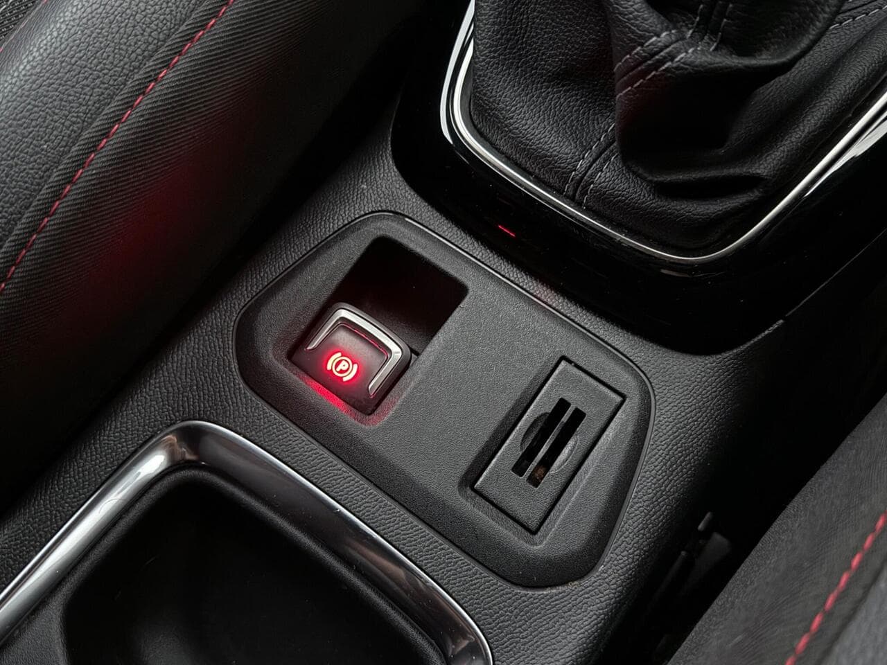 Vauxhall Corsa thumbnail Interior Front