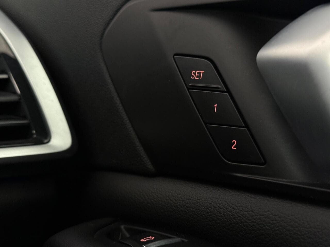 BMW X5 thumbnail Misc Controls